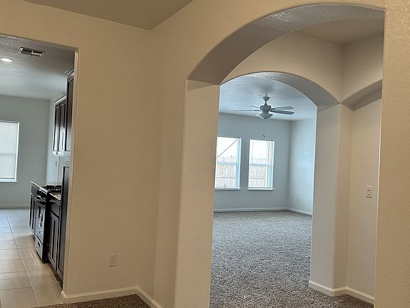 5th image of 3135 Dinkey Creek Ave