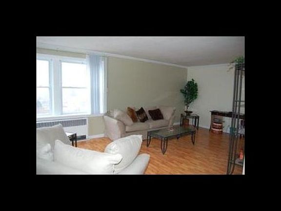 5th image of 12700 Shaker Blvd APT 506