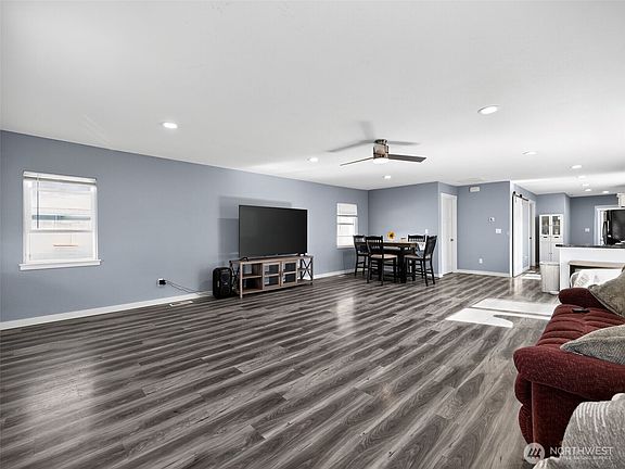 4th image of 234 Avery Street