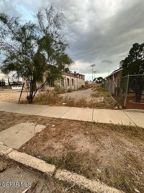 2nd image of 3430 Wyoming Ave
