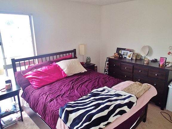 spare bedroom