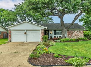 7413 Christopher Ct, North Richland Hills, TX 76180