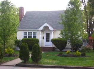 120 Bay St, Taunton, MA 02780