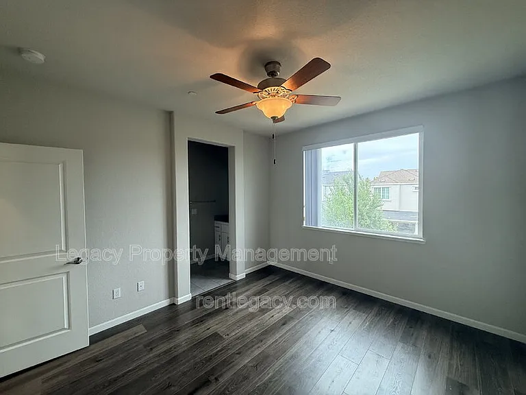 4426 Dry Creek Rd — Photo 15