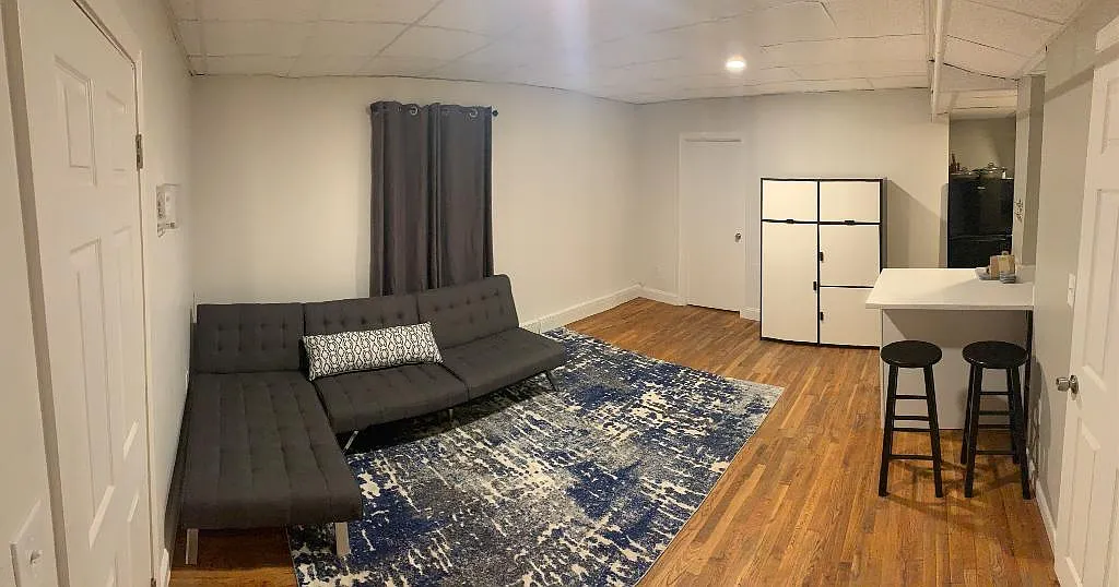 2 bed, $3,099 — Photo 1