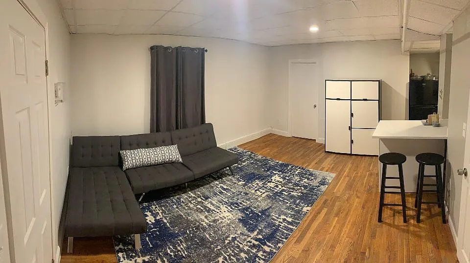 15 Aberdeen St #2