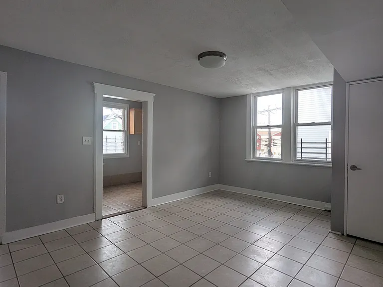 1114 Magnolia Ave #3A — Photo 5