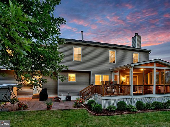 3rd image of 1472 Kingsvale Cir