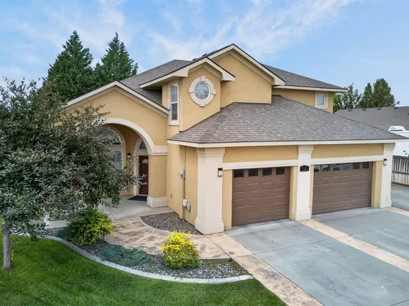 5120 Antigua Dr, Pasco, WA 99301