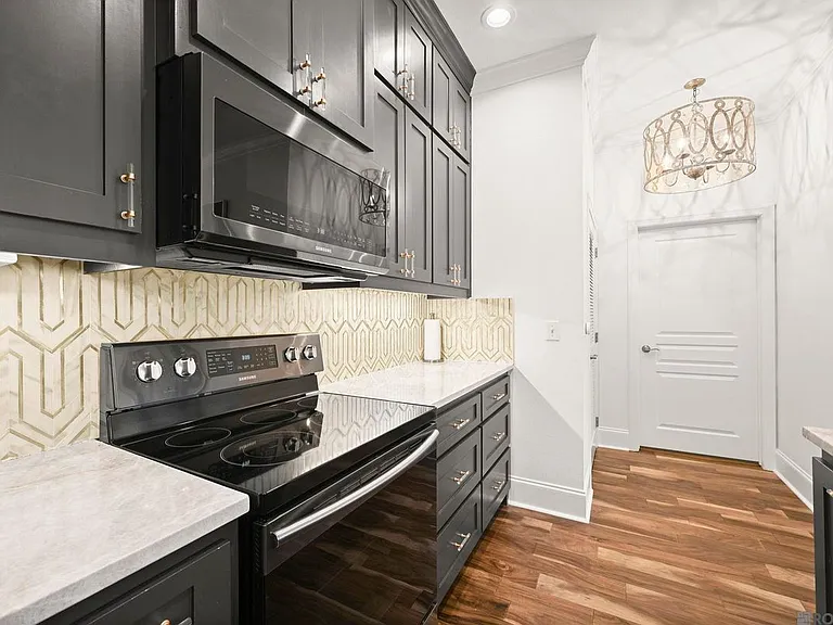 7707 Bluebonnet Blvd #314 — Photo 7