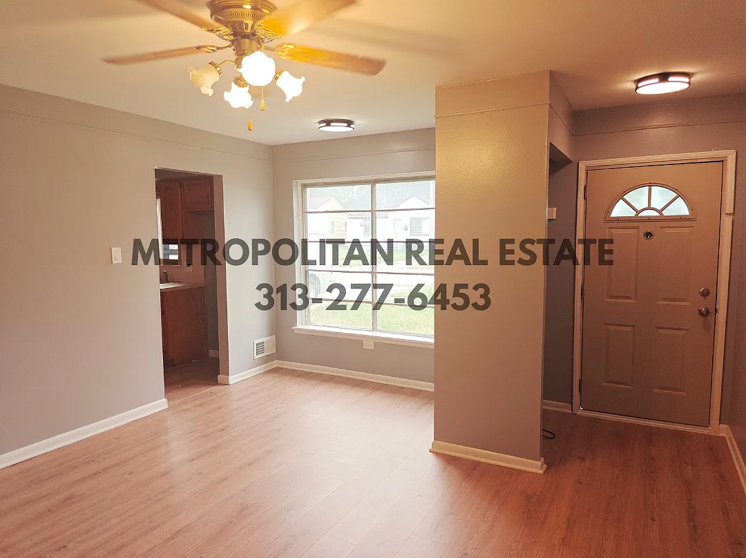 3 bed, 912 sqft, $1,400 — Photo 4