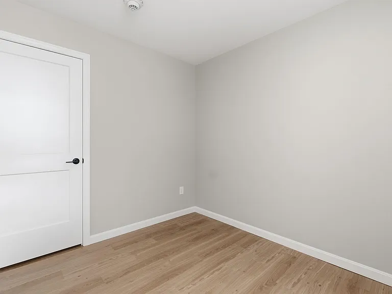 15 Mountain Rd #203 — Photo 11