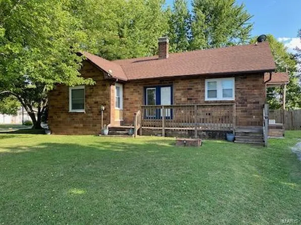 401 S 3rd St, Ava, IL 62907