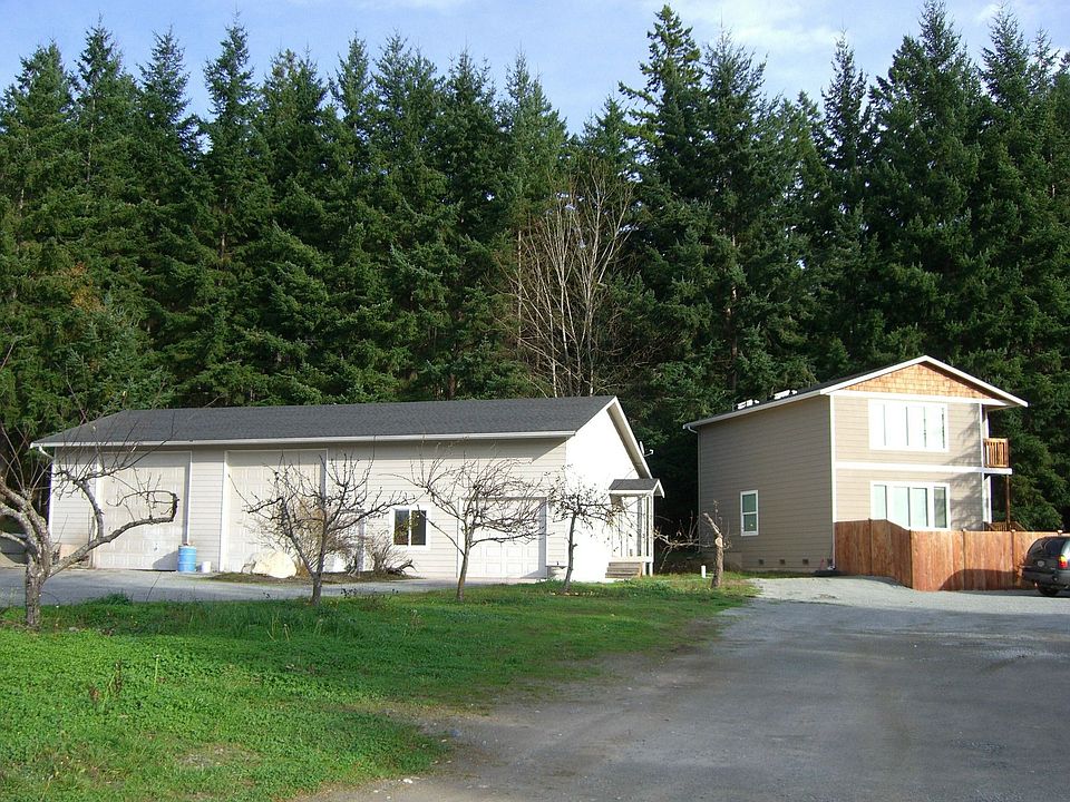 1st image of 1921 Bartl Dr