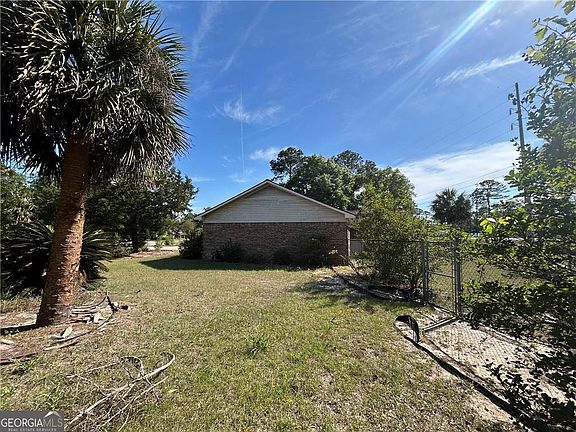 2nd image of 103 Cartwright Cir