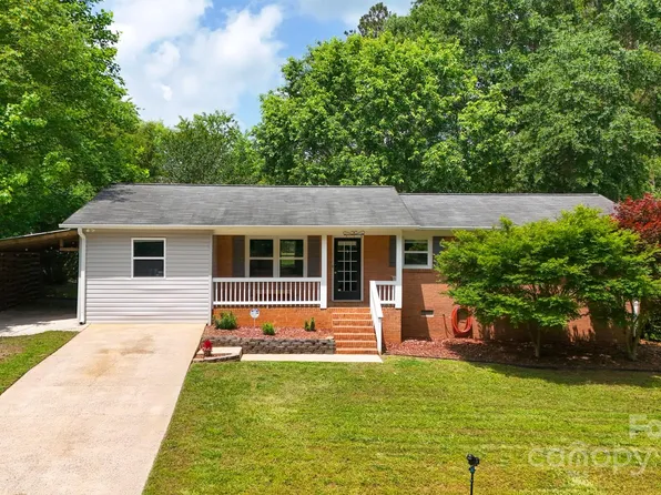 613 Poplar Dr, Shelby, NC 28152