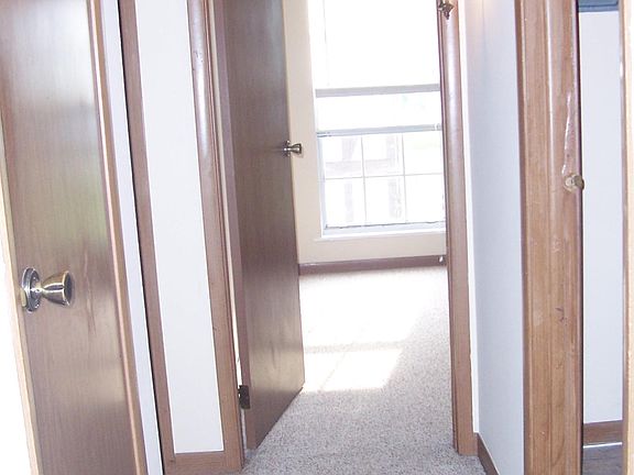 2nd image of 1307 McCluskie St APT C