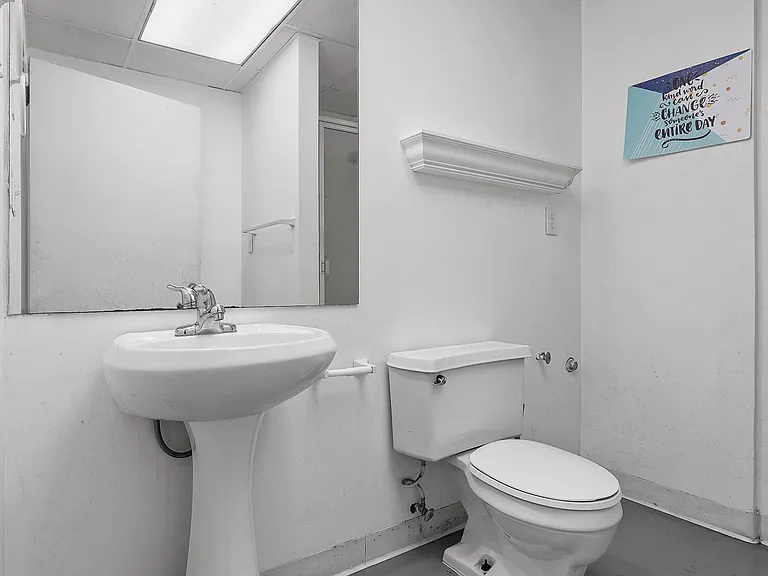3443 Shadowlawn Dr — Photo 34