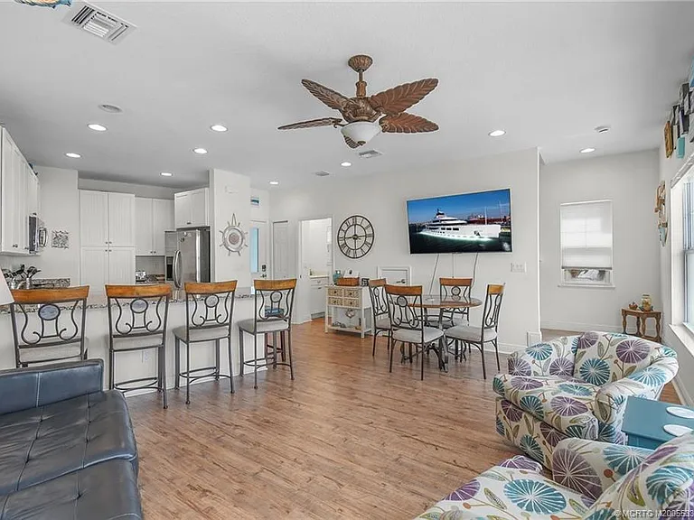 10701 S Ocean Dr #644 — Photo 6