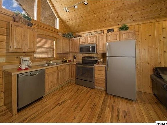 2nd image of 1509 Bears Den Way #Den