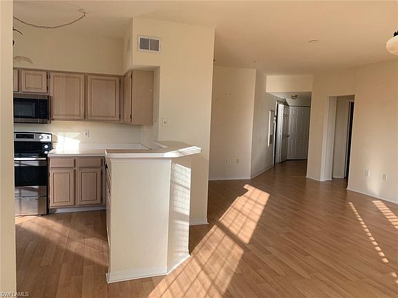 4th image of 23520 Walden Center Dr APT 308