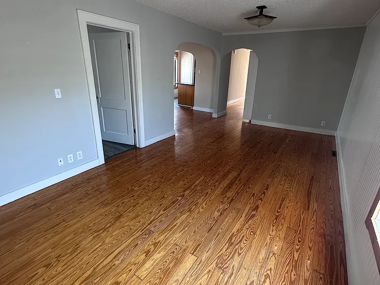 48 Camden Ct NE #2 — Photo 2