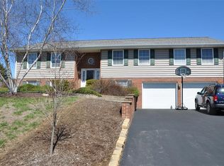 202 Sherry May St, Covington, VA 24426