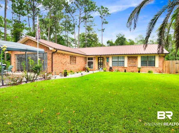 9248 Hammock Rd, Elberta, AL 36530