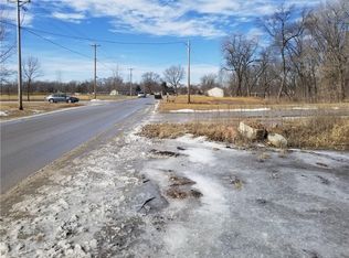 619 S 4th St, Adel, IA 50003