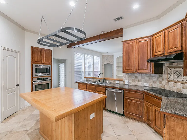 4633 Baldwin Ln — Photo 12