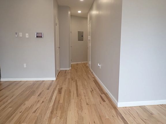 5th image of 982 Dumont Ave APT 2