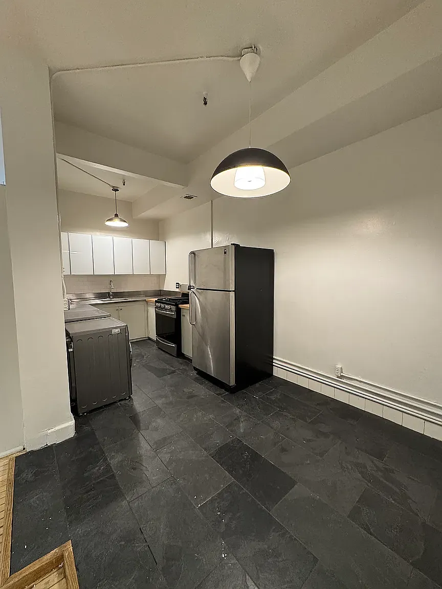 75 Leonard Street — Photo 4
