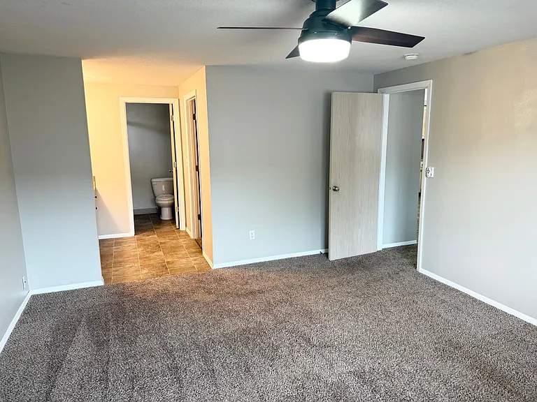 1604 NW 5th Ave — Photo 9