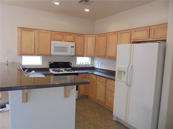 5th image of 10643 Allegrini Dr #0