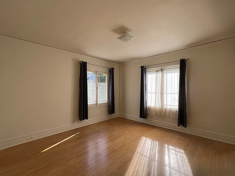 1615 Lyndon St — Photo 27