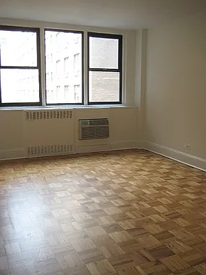 Rented by Citi Habitats | media 25