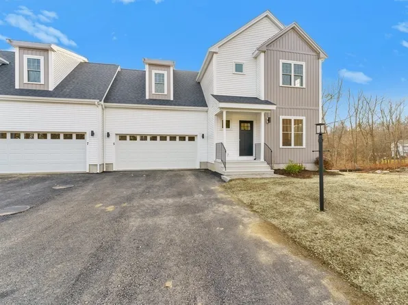 29 Millies Way #15, Sterling, MA 01564