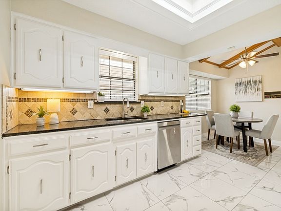 5th image of 12922 Jasoncrest Trl