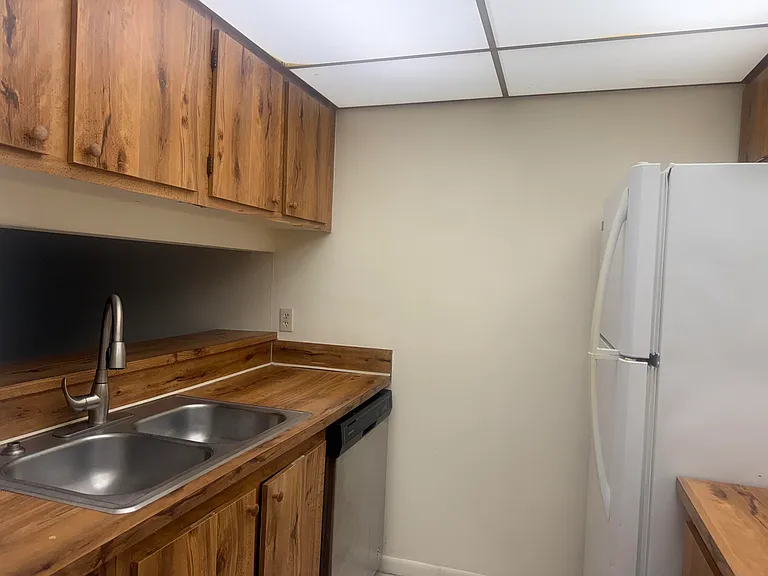 3213 NW 103rd Ter #107-C — Photo 7