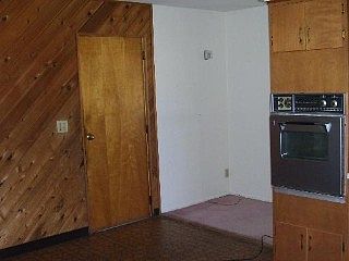 4th image of 780 N Glenwood Pl