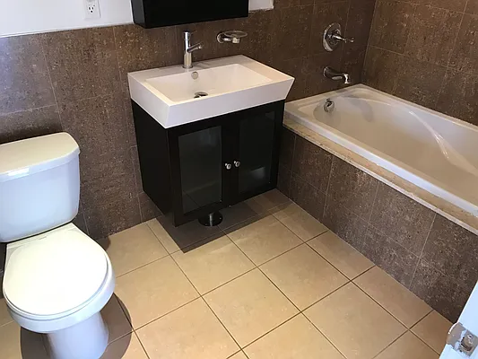 Rented by RES New York | media 29