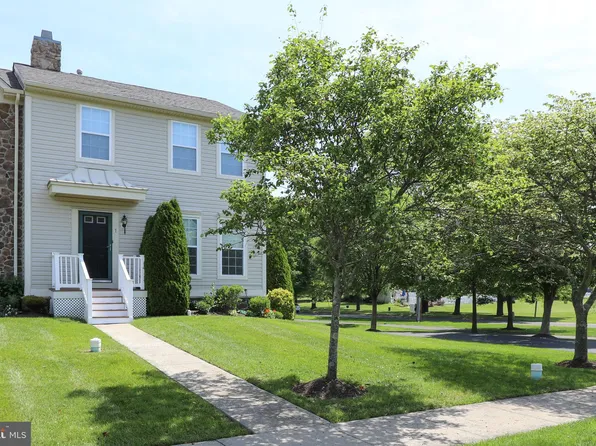 1 Braden Ct, Perkasie, PA 18944