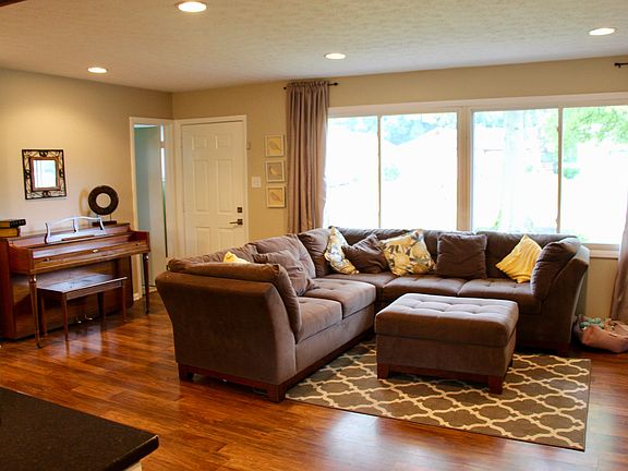 Lots of light in Family room