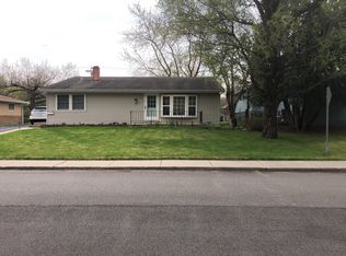 1511 Amarillo Dr, Carpentersville, IL 60110