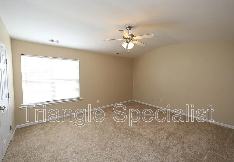 8227 Martello Ln — Photo 7