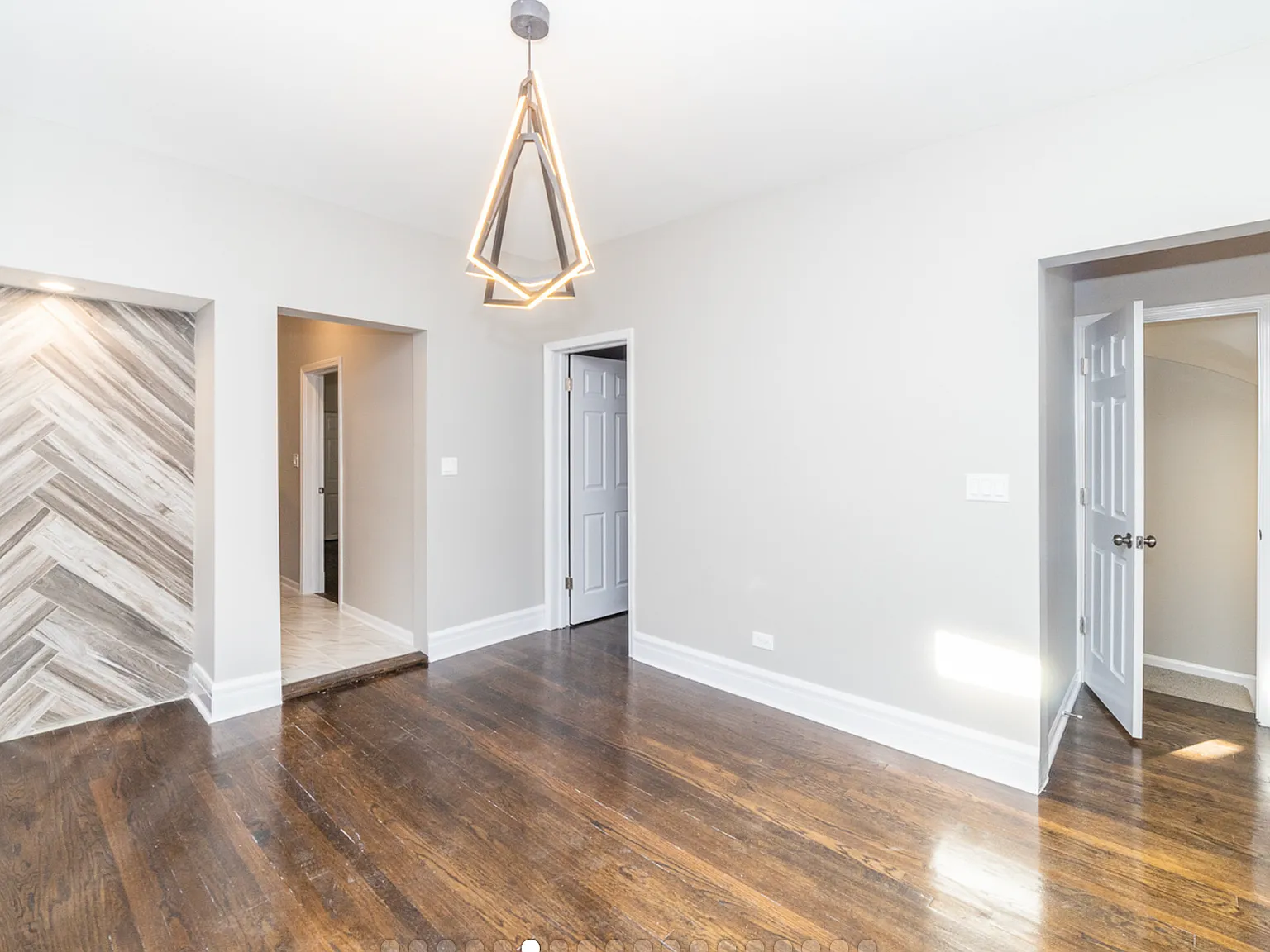 3 bed, $1,800 — Photo 3