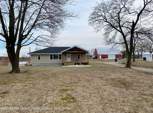 9001 Cadmus Rd, Clayton, MI 49235