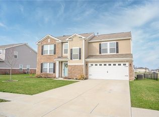 288 W Raymond Ave, Trafalgar, IN 46181