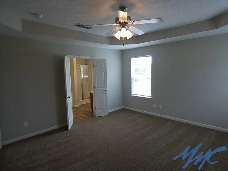 283 Hollandale Rd — Photo 29