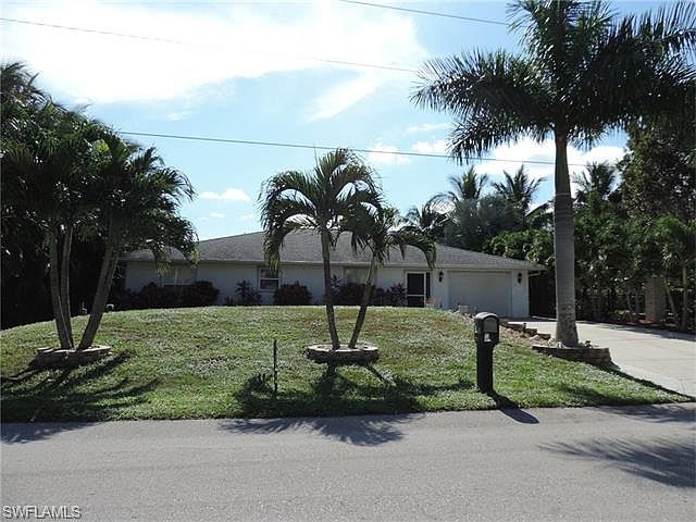 1st image of 7851 Barrancas Ave